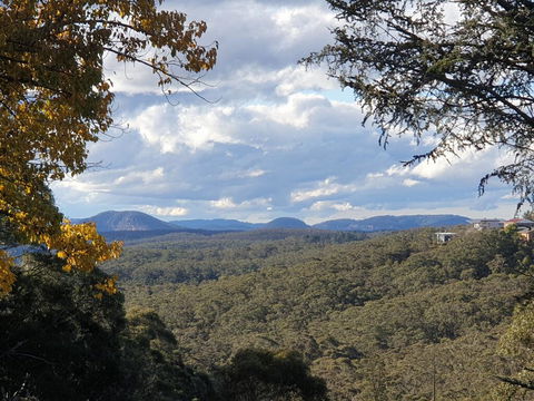 NEW Winston Cottage Leura Views & Location - Australian Directory 2