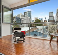 New York on Riley - Split-Level Executive 2BR Darlinghurst Apartment with a New York Feel - Australian Directory