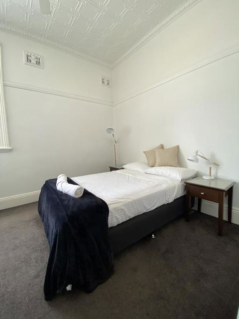 Newcastle Hotel - Australian Directory 1