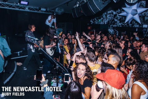 Newcastle Hotel - Australian Directory 2