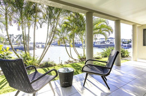 NewPort Dream Quiet Island - No Party - Australian Directory 1