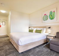Nightcap at Shoppingtown Hotel - Australian Directory