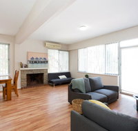 Nights on Broadway - Close to River UWA  Hospitals - Australian Directory