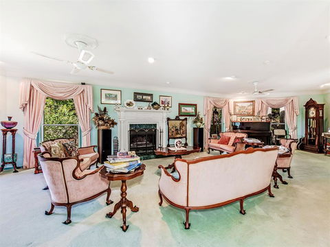 Noosa Hinterland Spectacular Boutique Guesthouse - Australian Directory 2