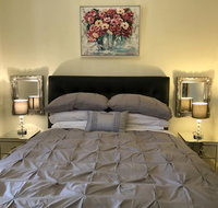 Northeys Apartment - Australian Directory