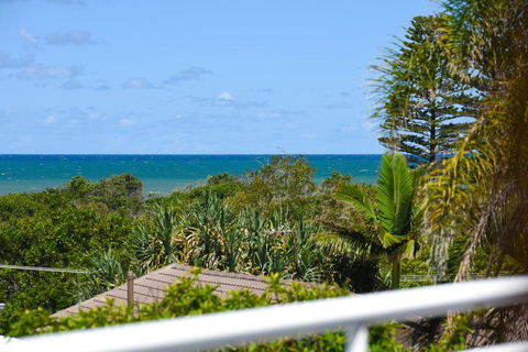 Notre Reve - 2/4 Brolga Place - Australian Directory 0