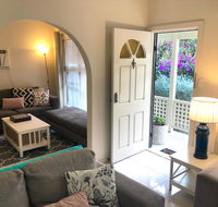 Ocean Beach Cottage - Australian Directory