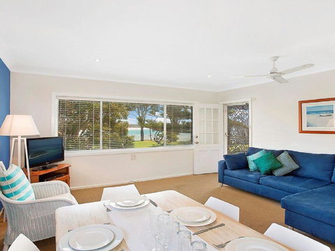 Ocean Blue Apartment Four - Apartment On 2nd Level - Australian Directory 1