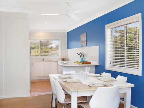 Ocean Blue Apartment Four - Apartment On 2nd Level - Australian Directory 3