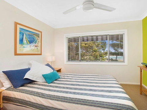 Ocean Blue Apartment Four - Apartment On 2nd Level - Australian Directory 2