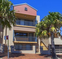 Ocean Blue On Manning - Australian Directory