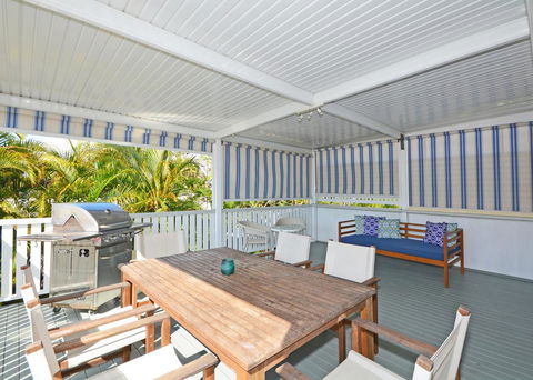 Ocean Breeze Hervey Bay - Australian Directory 3