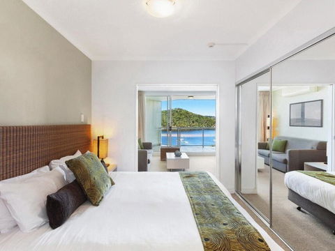 Ocean Panorama - 1 Bedroom Oceanview Apt - Australian Directory 0