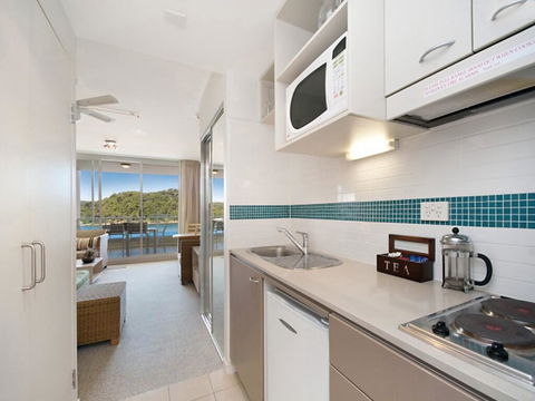 Ocean Panorama - 1 Bedroom Oceanview Apt - Australian Directory 1