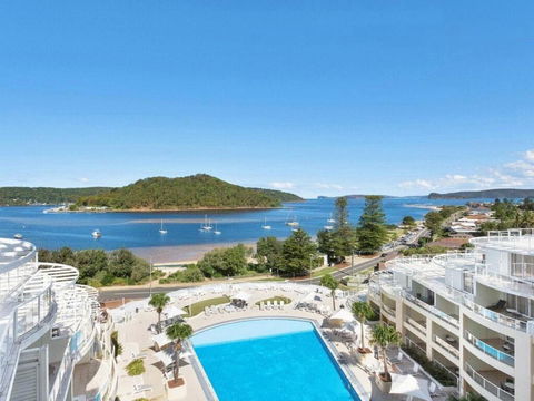 Ocean Panorama - 1 Bedroom Oceanview Apt - Australian Directory 3
