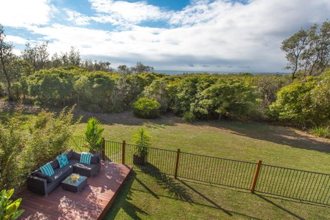 Ocean's 30 - Ultimate Beach Frontage - Australian Directory 1