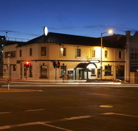 Okeefes Hotel Backpackers - Australian Directory