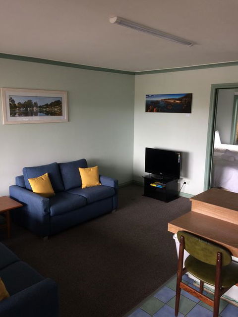 Olympic Lodge Narooma - Australian Directory 1