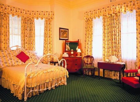 Ormiston House - Australian Directory 2