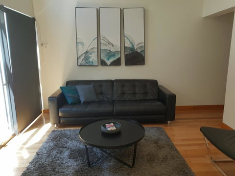 Pakenham Palace - Two Bedroom Converted Warehouse Apartment - Australian Directory 3