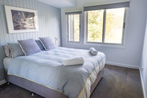 Pandanas Apartments 15A - Mollymook Beach - Australian Directory 1