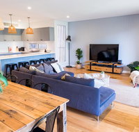 Pandanas Apartments 15A - Mollymook Beach - Australian Directory