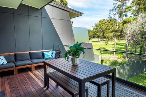 Pandanas Apartments 17B - Mollymook Beach - Australian Directory 1