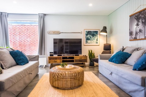 Pandanas Apartments 17B - Mollymook Beach - Australian Directory 0