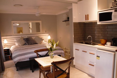 Paperbark Bed & Breakfast - Australian Directory 0