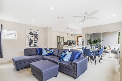 Park Avenue Luxe Townhouse Brand New Sleeps 9 - Australian Directory 0