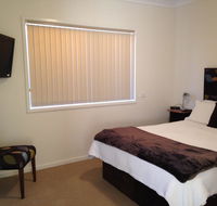 Parker by the Sea - Australian Directory