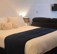 Penguin Seaside Motel - Australian Directory