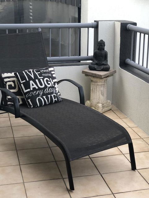 Penthouse Apartment, 7 Beach Road, Coolum Beach - Australian Directory 0