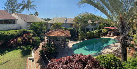 Peregian Court Resort - Australian Directory 1