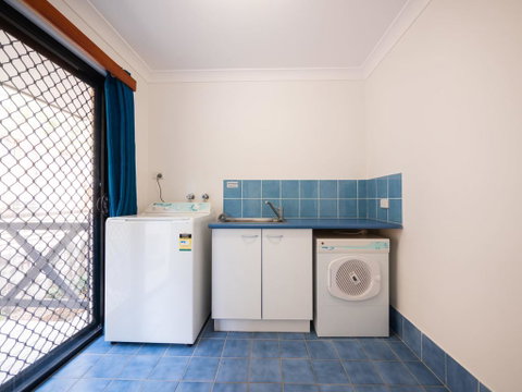Perindi Chase 21, Currimundi - Australian Directory 3