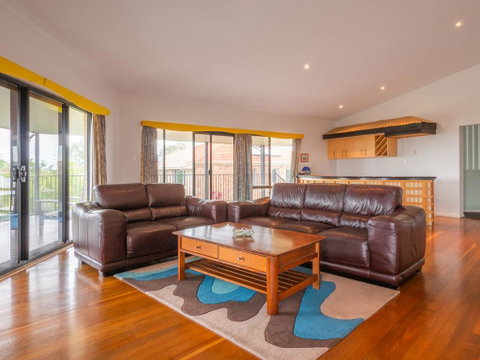 Perindi Chase 21, Currimundi - Australian Directory 2