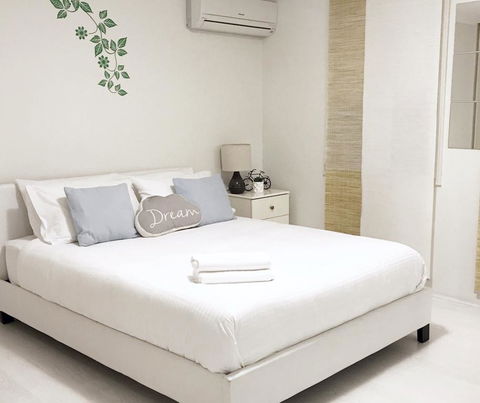 Perth Family Townhouse - Australian Directory 0