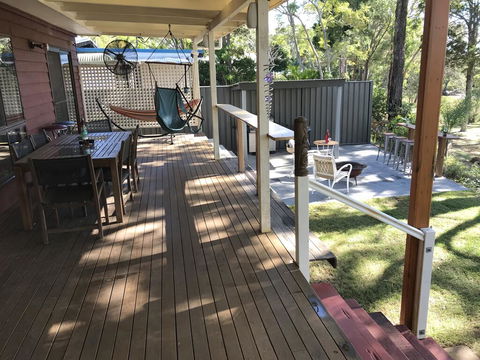 Pet Friendly Waterfront Holiday House On Peacefull Island With Bikes And Kayaks - Australian Directory 3