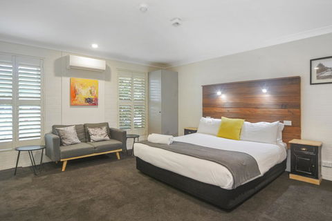 Pleasant Way River Lodge - Australian Directory 0