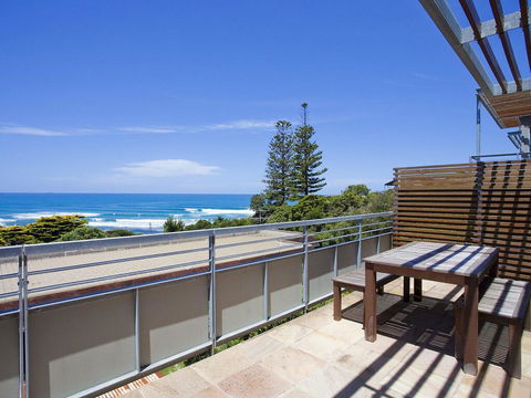 POINT GREY APARTMENT 14 - The Point - Australian Directory 0