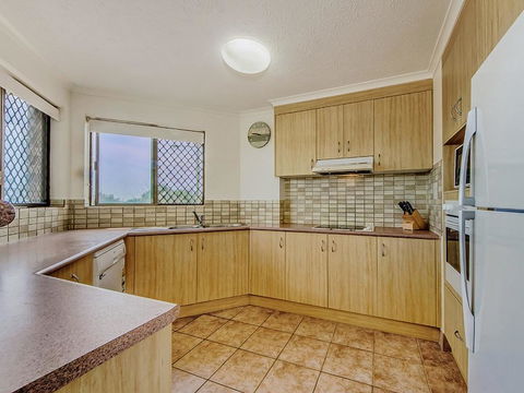 POINTVIEW LODGE, UNIT 2 - Australian Directory 3