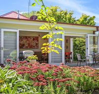 Poppy Cottage-delightful pet friendly weatherboard - Australian Directory