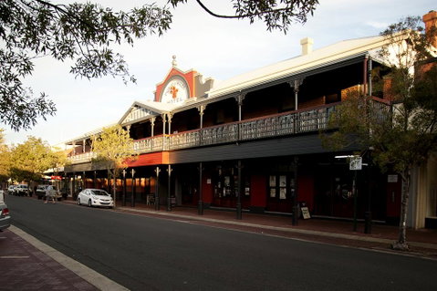 Prince Of Wales Hotel, Bunbury - Australian Directory 0