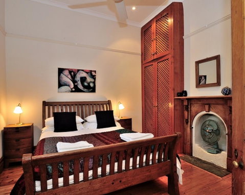 Pure Gold - Heritage 2 Bedroom Terraced Cottage - Australian Directory 3