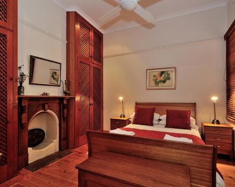 Pure Gold - Heritage 2 Bedroom Terraced Cottage - Australian Directory 2