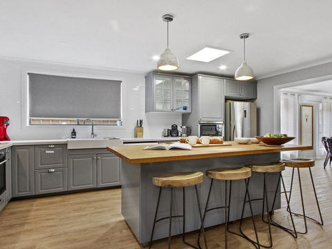 Pure Salt - Beach House With Pool, 300m To Beach - Australian Directory 3