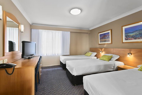 Quality Inn Penrith Sydney - Australian Directory 1
