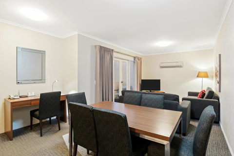Quest Kew - Australian Directory 3
