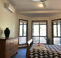 Quiet family retreat - Australian Directory