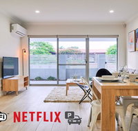 Quiet Large Balcony Living - Australian Directory